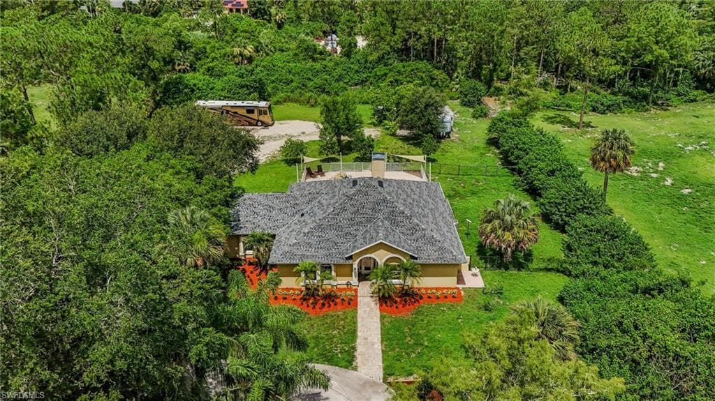 581 19th ST SW NAPLES, FL 34117