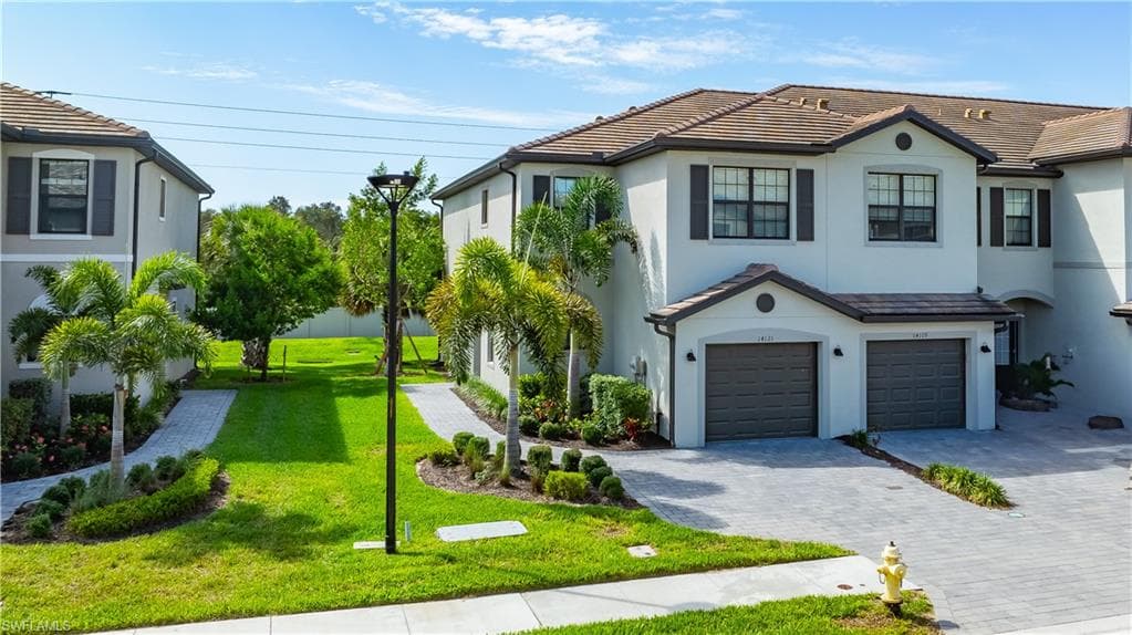 14121 Pine Lodge LN FORT MYERS, FL 33913