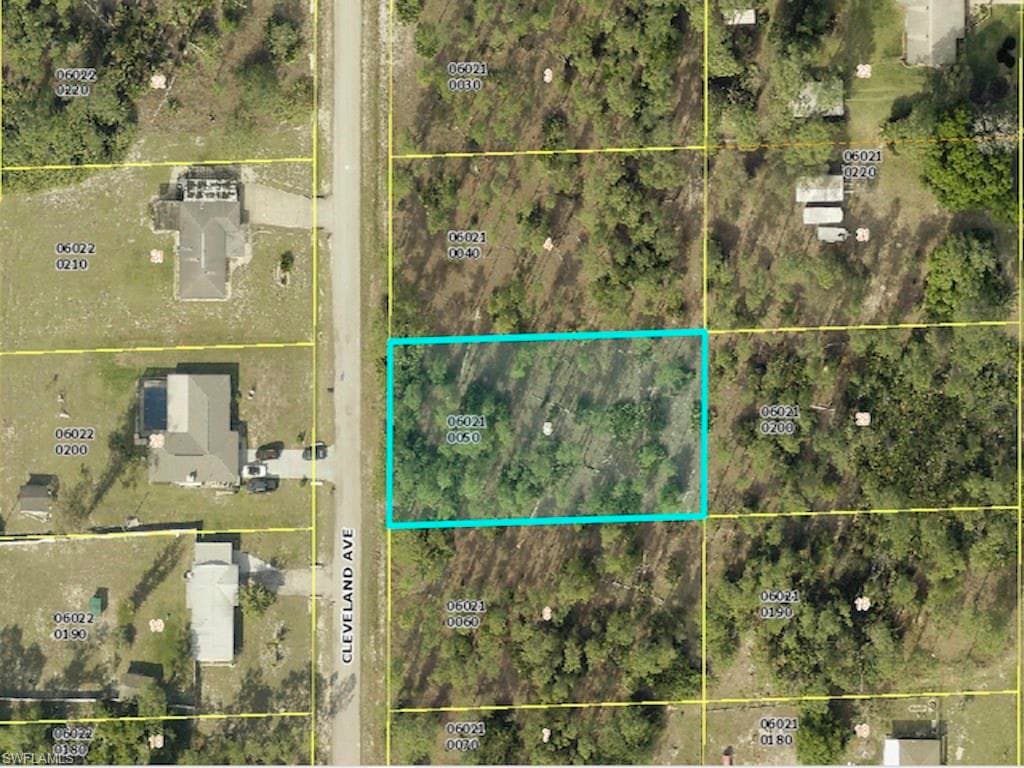 1314 Cleveland AVE LEHIGH ACRES, FL 33972