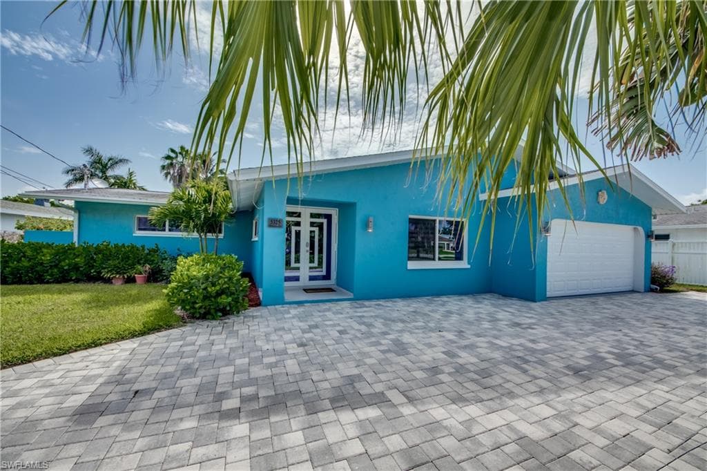 5325 Mikado CT CAPE CORAL, FL 33904