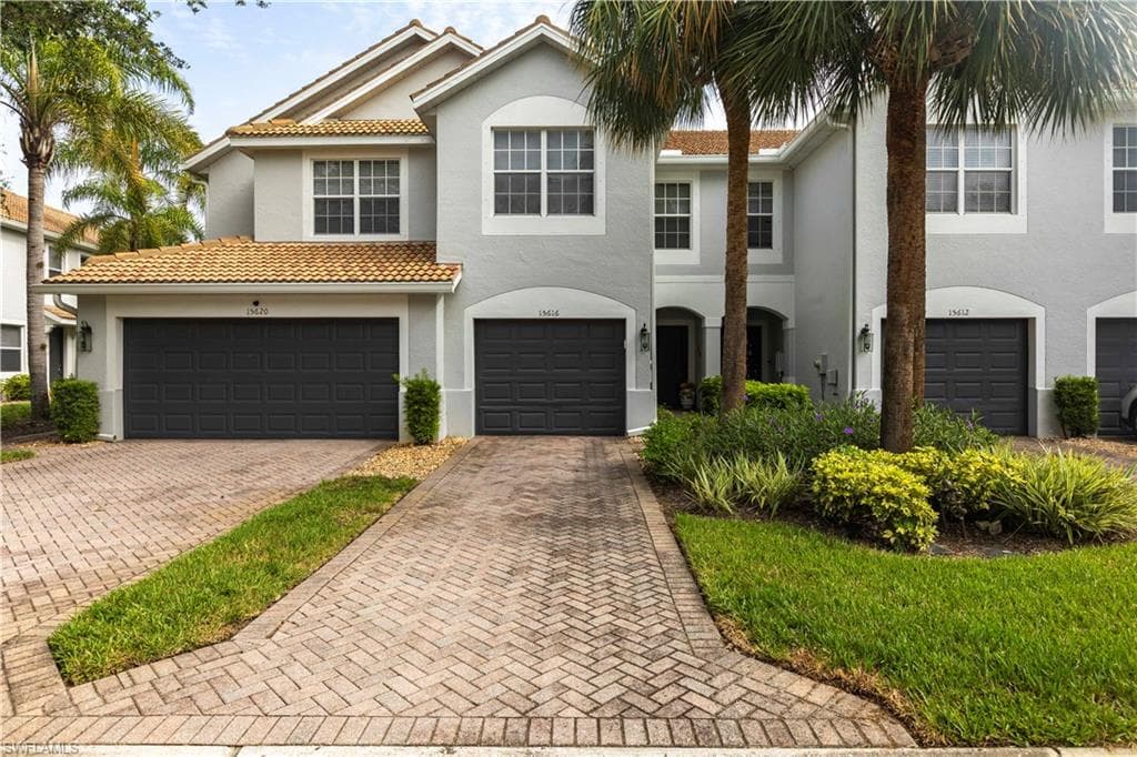 15616 Marcello CIR NAPLES, FL 34110