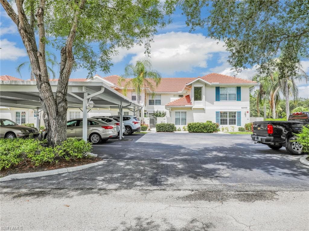 5015 Cedar Springs DR 203 NAPLES, FL 34110