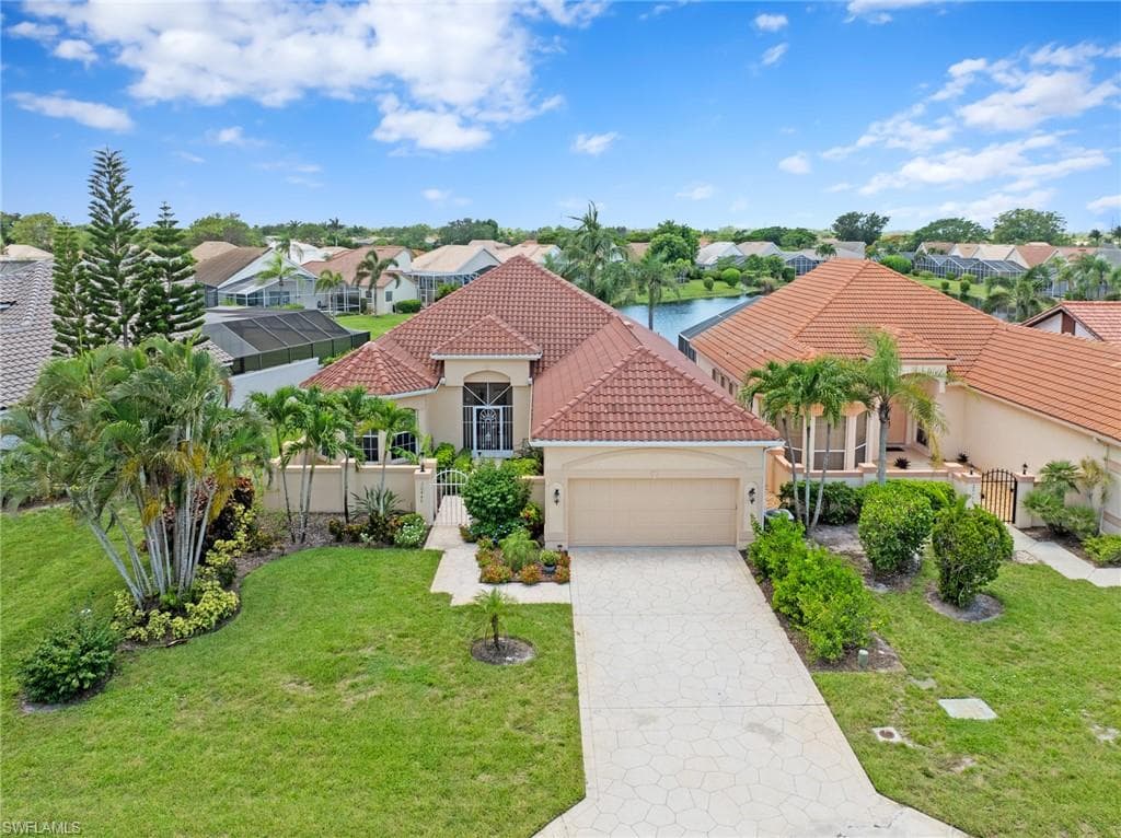 28448 Highgate DR BONITA SPRINGS, FL 34135