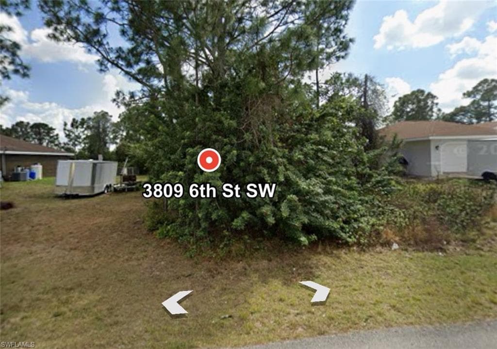 3809 6th ST SW LEHIGH ACRES, FL 33976