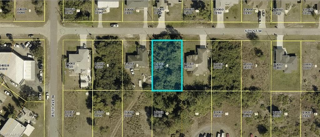 3213 6th ST W LEHIGH ACRES, FL 33971