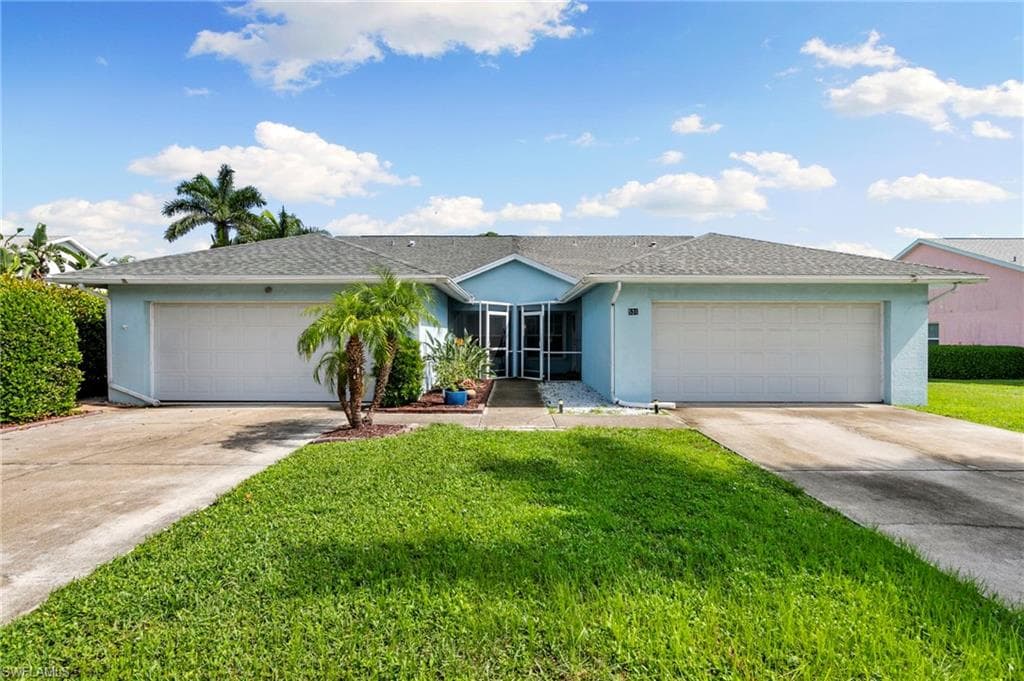 531 Saint Andrews BLVD 124-1 NAPLES, FL 34113