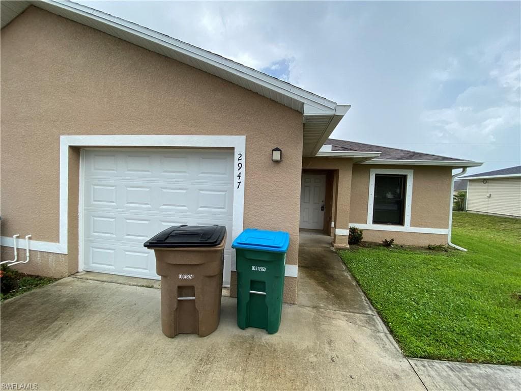 2947 Skyline BLVD CAPE CORAL, FL 33914
