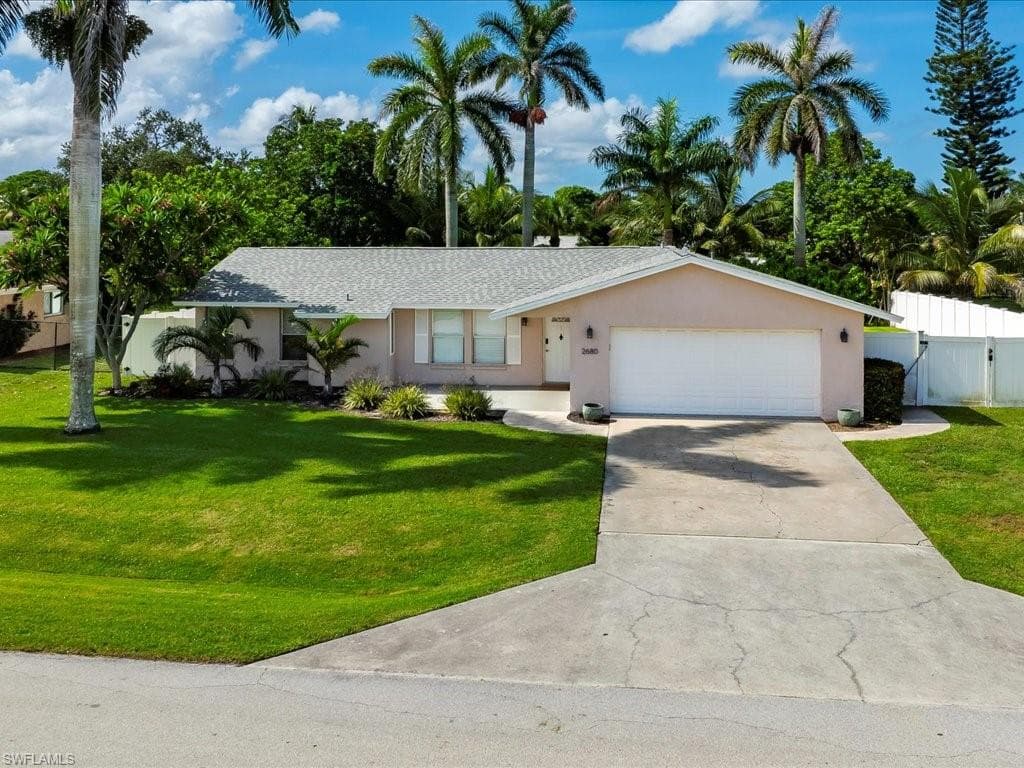 2680 Longboat DR NAPLES, FL 34104