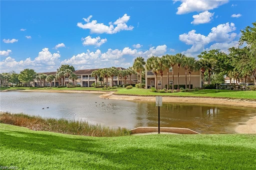 12130 Summergate CIR 104 FORT MYERS, FL 33913