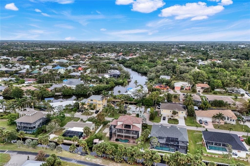 27257 Patrick ST BONITA SPRINGS, FL 34135