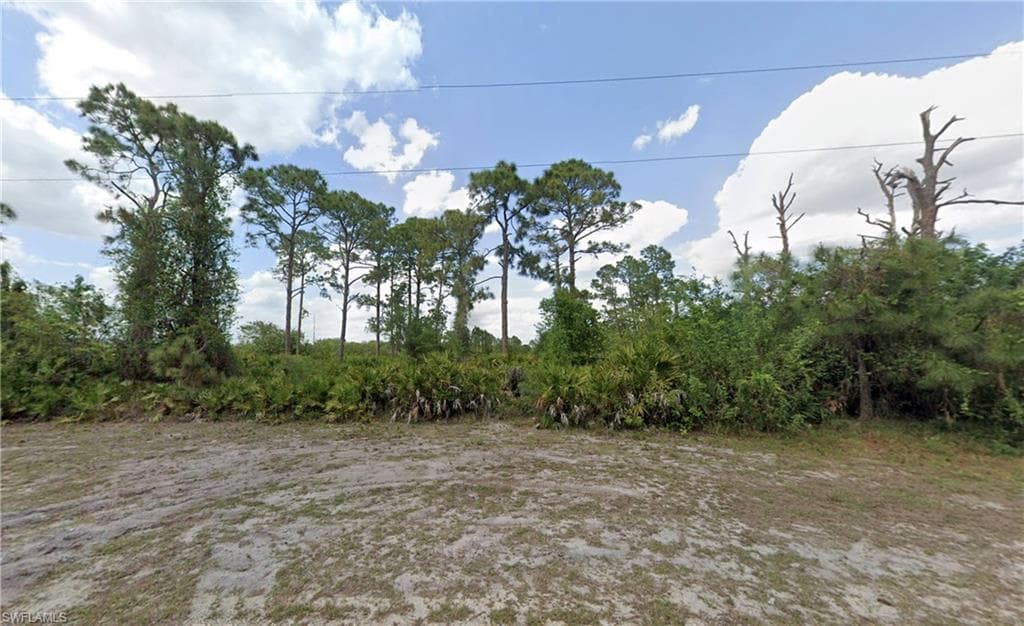 865 Gulf LN LEHIGH ACRES, FL 33974