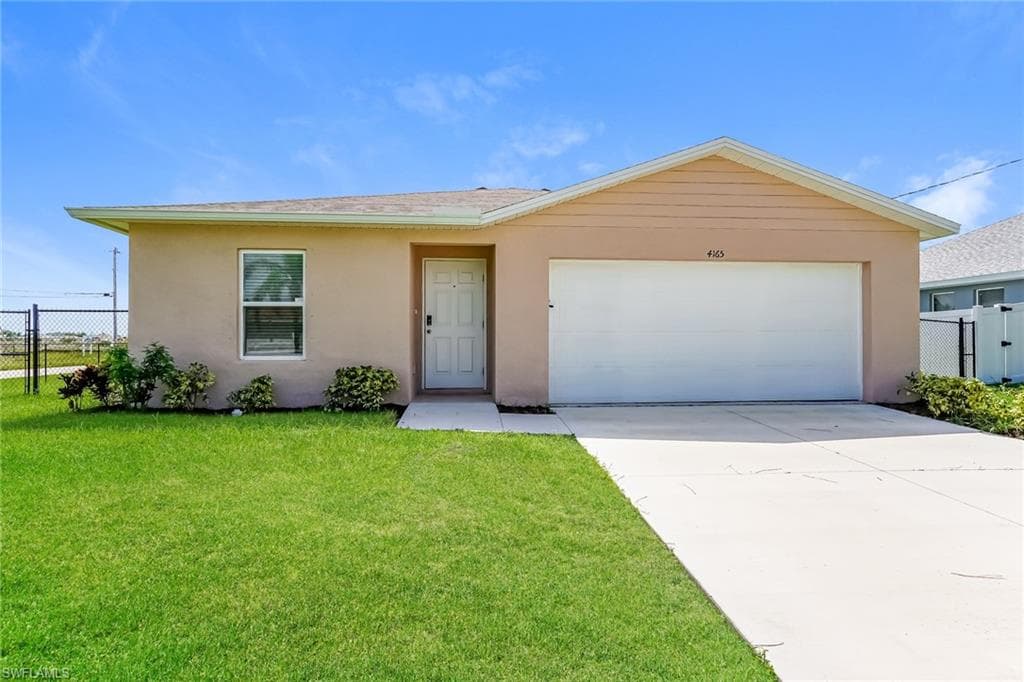 4165 NE 9th PL CAPE CORAL, FL 33909