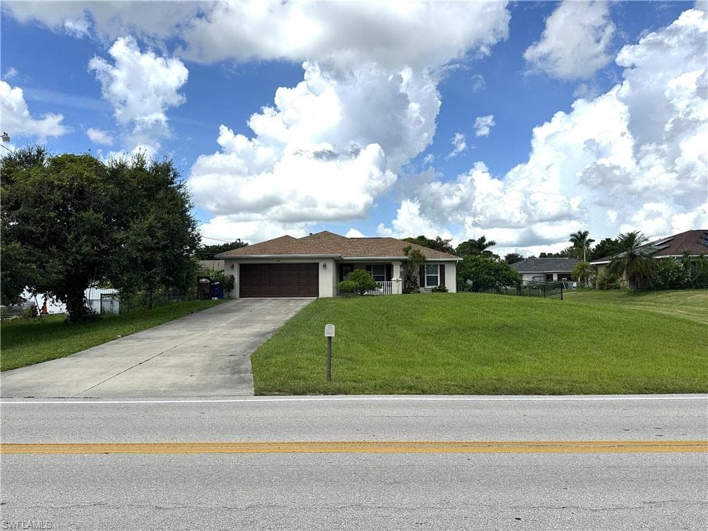 688 Homestead RD S LEHIGH ACRES, FL 33974