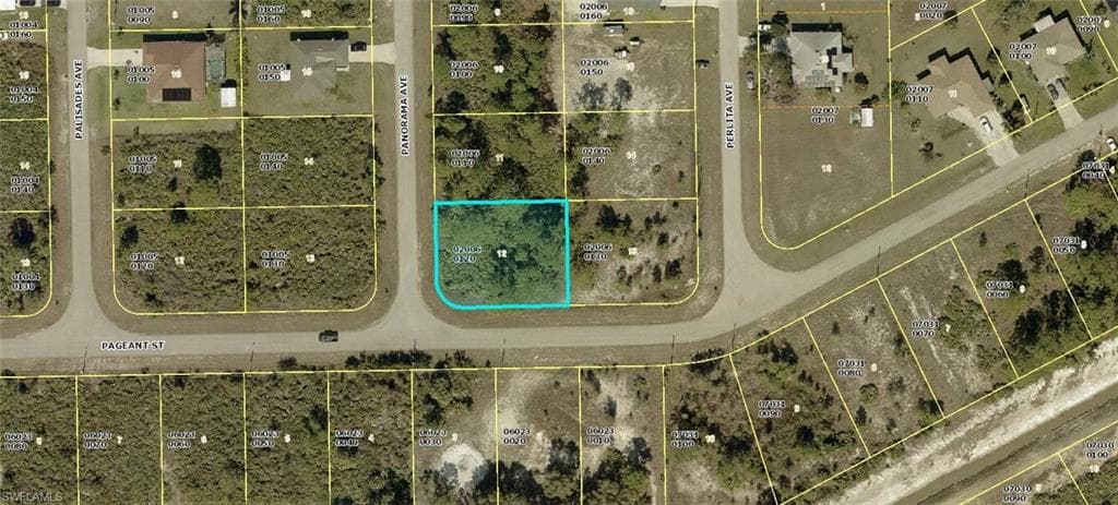325 Panorama AVE LEHIGH ACRES, FL 33974
