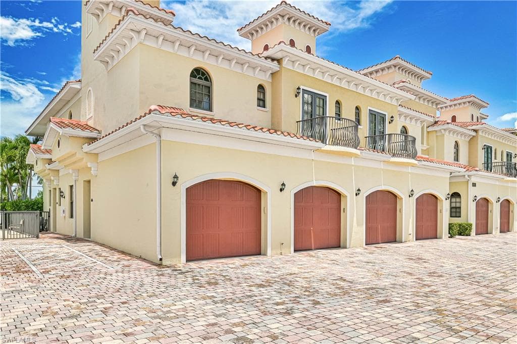 4902 SW 17th PL 4A CAPE CORAL, FL 33914