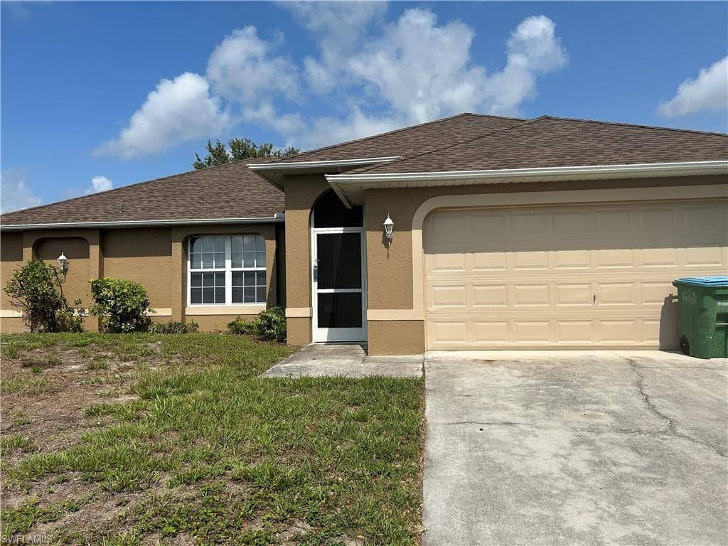 2805 NW 5th PL CAPE CORAL, FL 33993