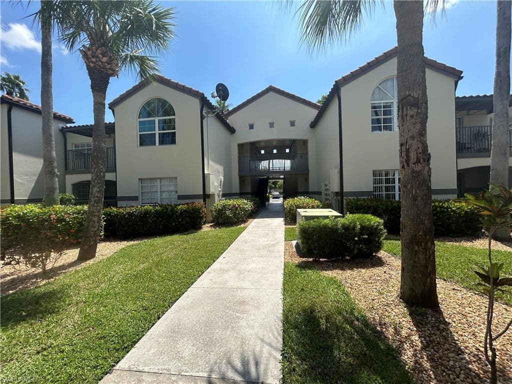3405 Winkler AVE 210 FORT MYERS, FL 33916