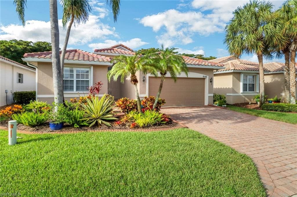 9146 Springview LOOP ESTERO, FL 33928