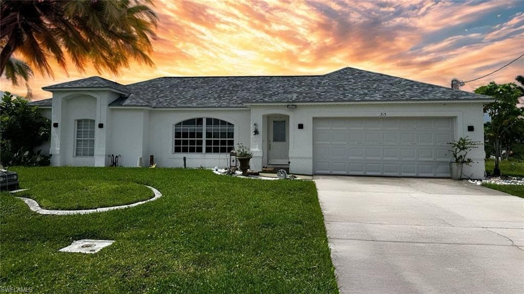 315 Gleason PKWY CAPE CORAL, FL 33914