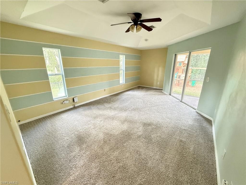 1040 Asther ST E LEHIGH ACRES, FL 33974