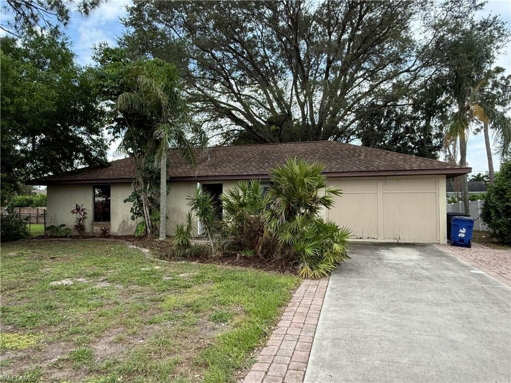 8148 San Carlos BLVD FORT MYERS, FL 33967