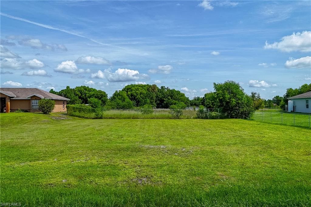 2395 45th AVE NE NAPLES, FL 34120