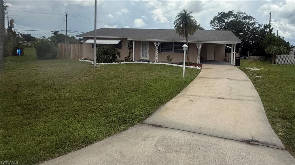 312 Grovewood AVE S LEHIGH ACRES, FL 33936