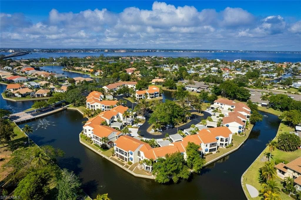 9615 Halyards CT 22 FORT MYERS, FL 33919