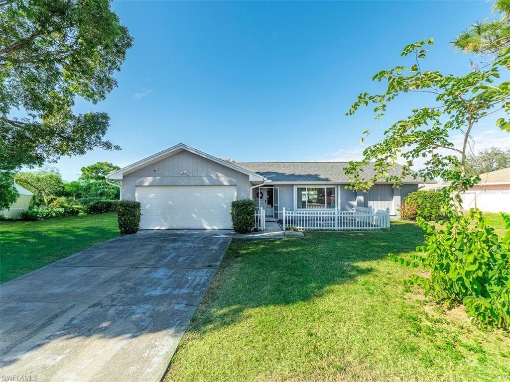 287 Ground Dove CIR LEHIGH ACRES, FL 33936
