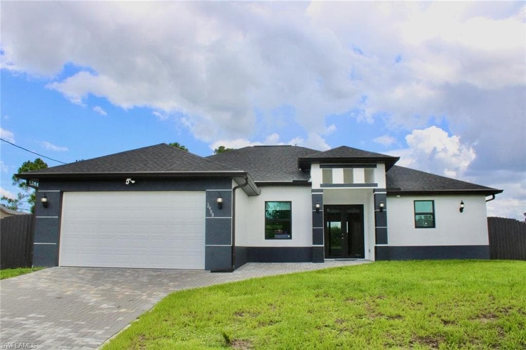 2908 9th ST SW LEHIGH ACRES, FL 33976