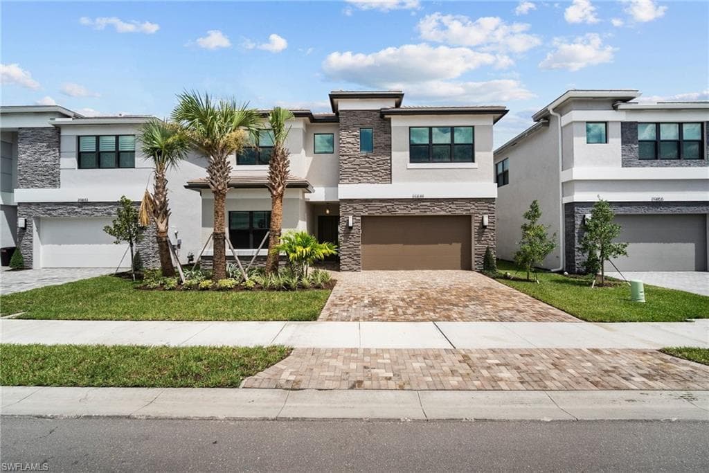 20896 Thistle Leaf LN ESTERO, FL 33928