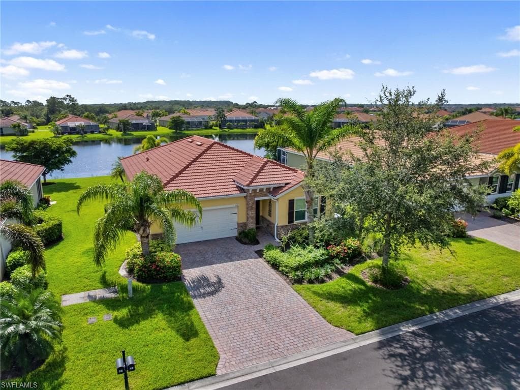 3126 Apple Blossom DR ALVA, FL 33920