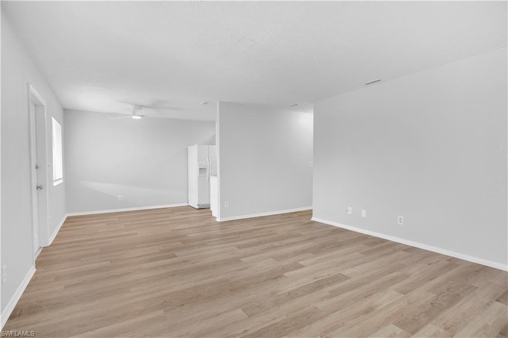 4627 Bayshore DR I8 NAPLES, FL 34112
