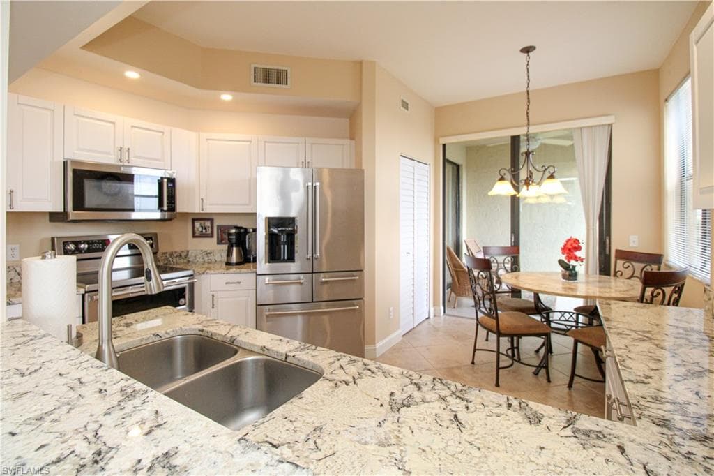 7024 Pelican Bay BLVD F-504 NAPLES, FL 34108