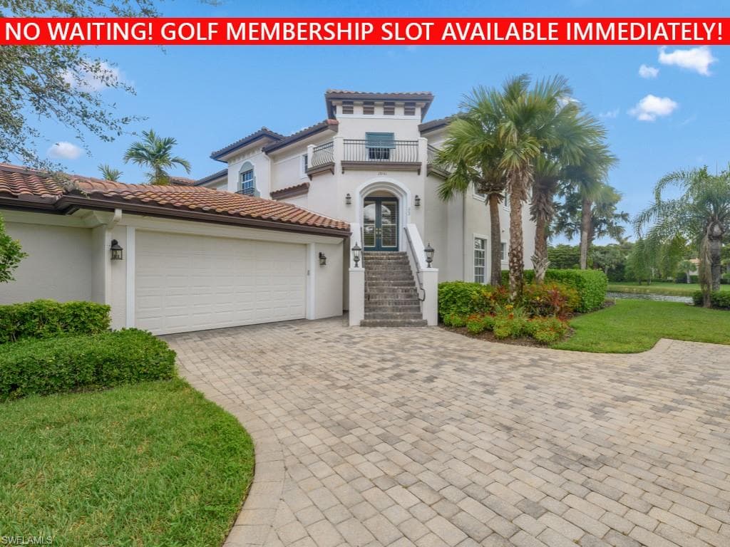 28541 Calabria CT 202 NAPLES, FL 34110