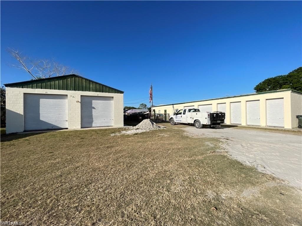 839 E Alverdez AVE CLEWISTON, FL 33440