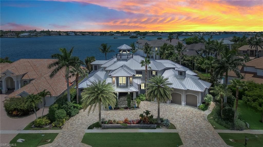 1611 Collingswood CT MARCO ISLAND, FL 34145