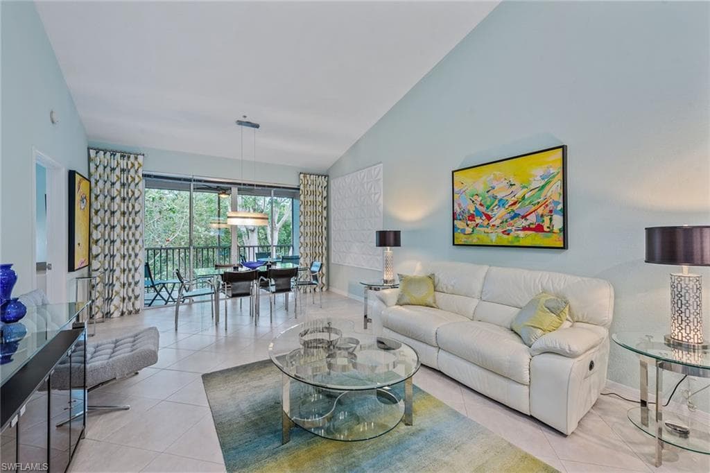 8305 Whisper Trace WAY 202 NAPLES, FL 34114