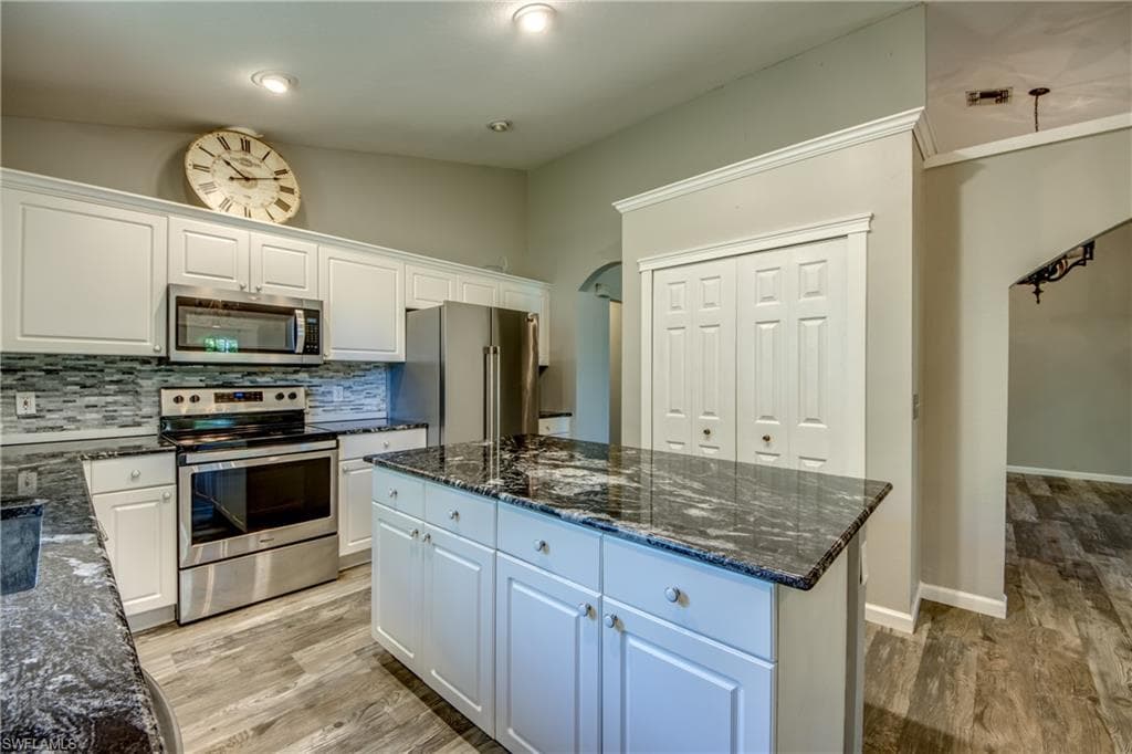 18364 Roseapple LN FORT MYERS, FL 33967