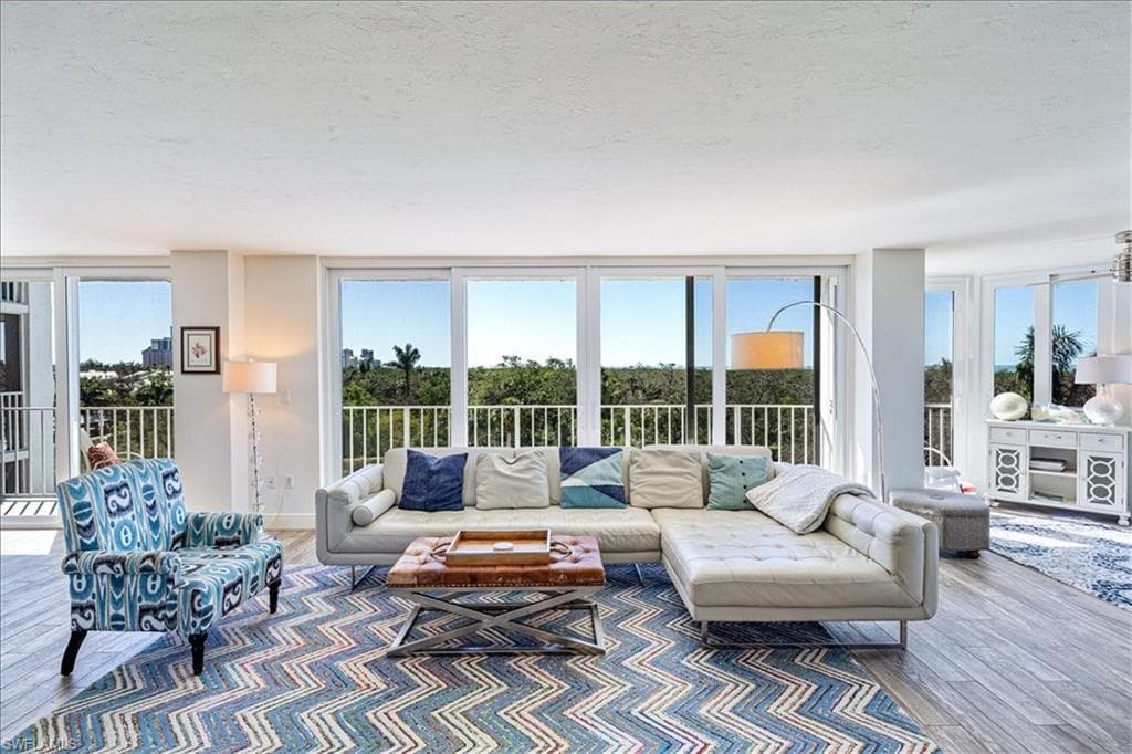 6361 Pelican Bay BLVD 305 NAPLES, FL 34108