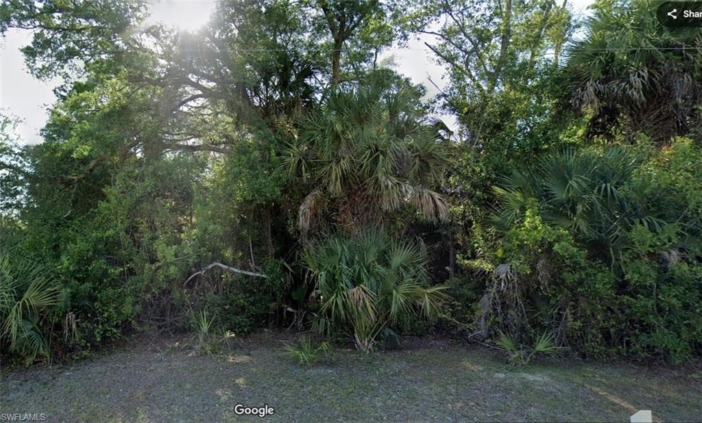 609 Edison AVE LEHIGH ACRES, FL 33972