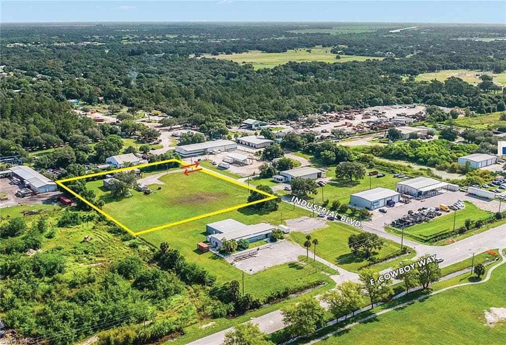 910 Industrial BLVD LABELLE, FL 33935