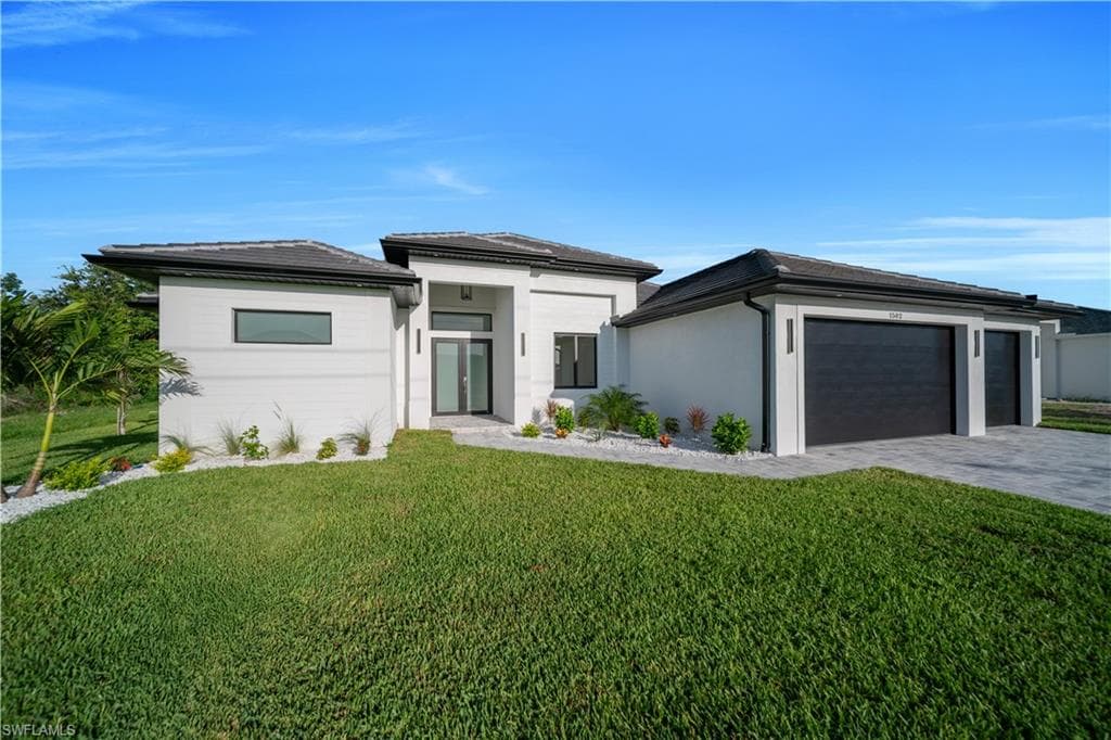1231 SW 28th TER CAPE CORAL, FL 33914