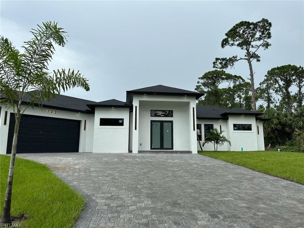 703 Sheldon AVE LEHIGH ACRES, FL 33936