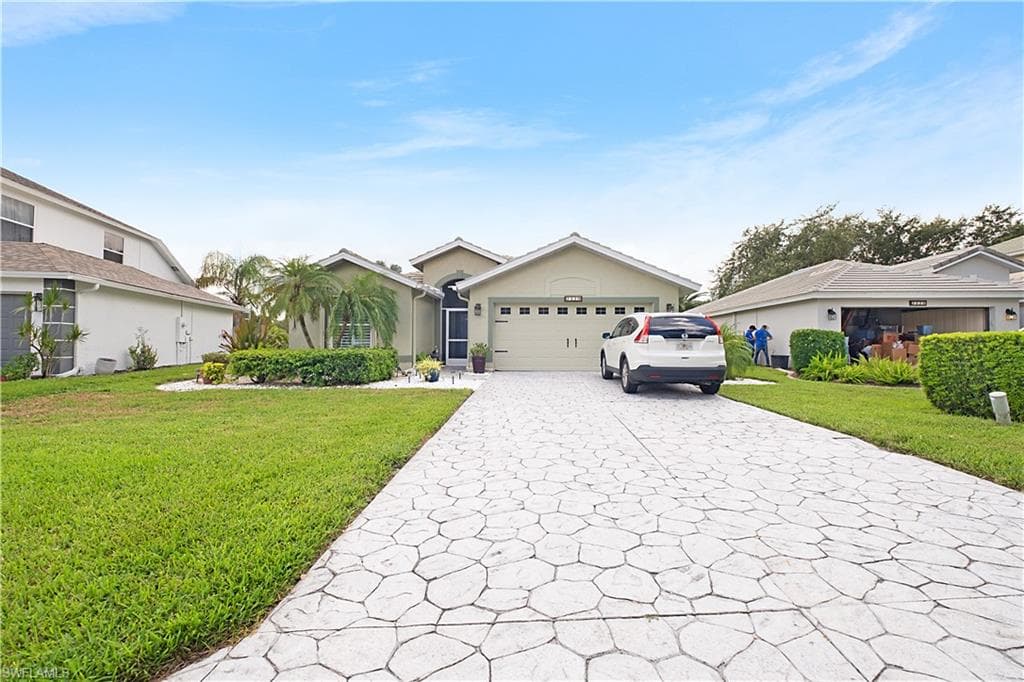 2329 Heritage Greens DR NAPLES, FL 34119