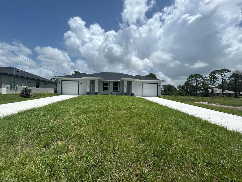 873 Duplex ST E LEHIGH ACRES, FL 33974