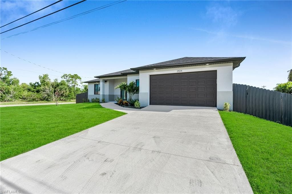 2504 SW 32nd ST CAPE CORAL, FL 33914
