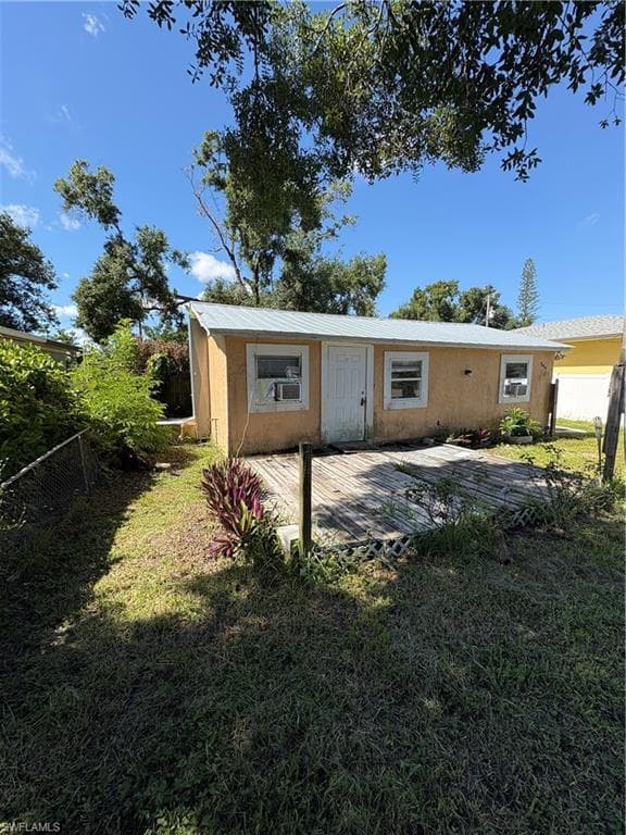 349 San Diego ST NORTH FORT MYERS, FL 33903
