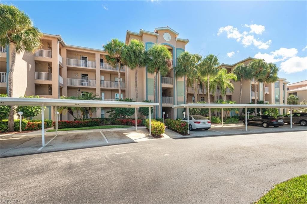 14111 Brant Point CIR 2103 FORT MYERS, FL 33919