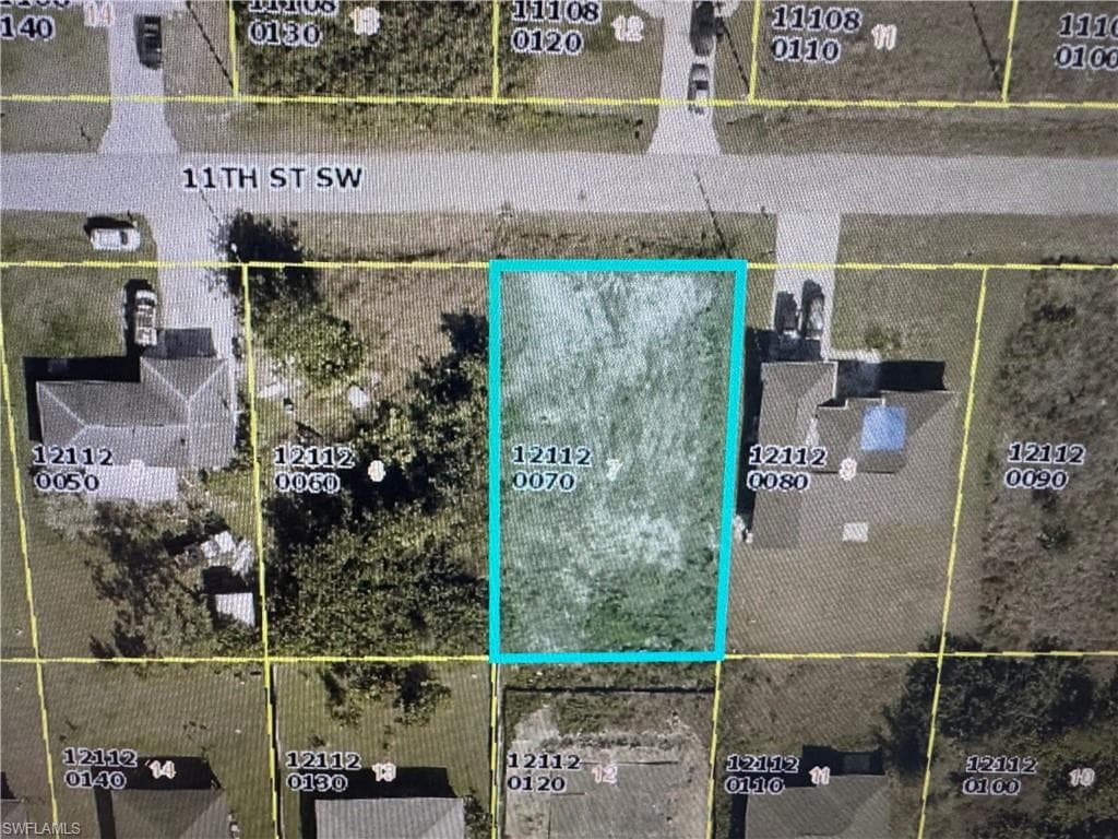 3705 11th ST SW LEHIGH ACRES, FL 33976